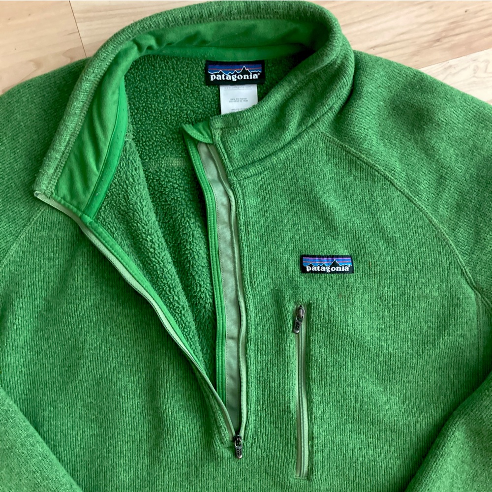 Green Patagonia Pullover